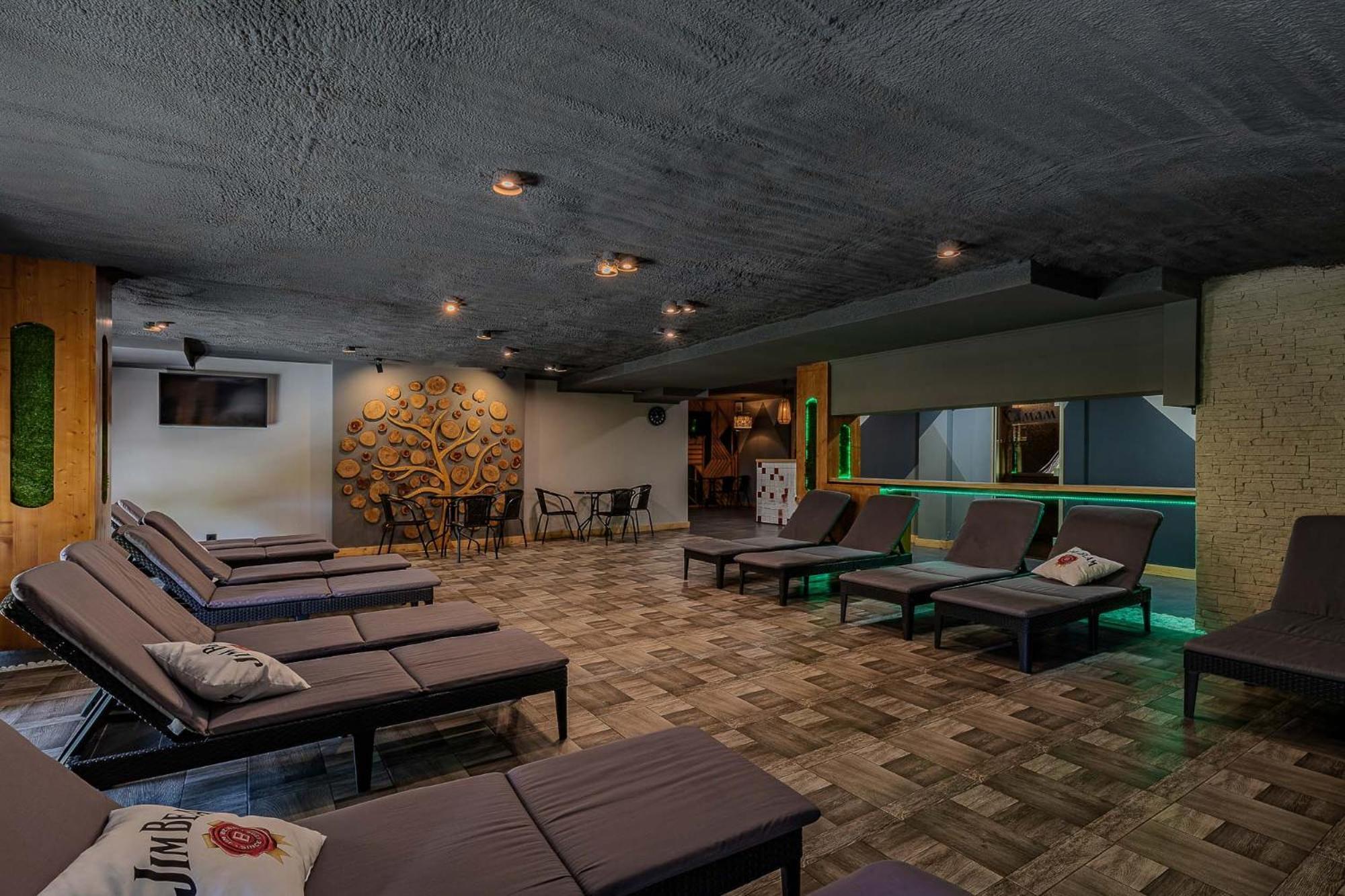 Spa Hotel Gora Bukovel Bagian luar foto